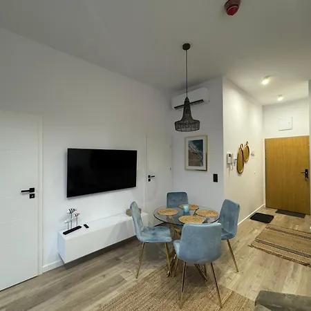 Nadmorskie 68 Apartment *